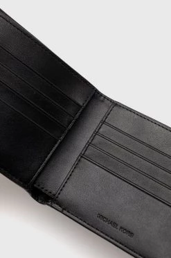 Ανδρικά Πορτοφόλια Δερμάτινο πορτοφόλι Michael Kors χρώμα: μαύρο 7 Ανδρικά Πορτοφόλια Δερμάτινο πορτοφόλι Michael Kors χρώμα: μαύρο -Εξοδος Michael Kors Κατάστημα unnamed file 142